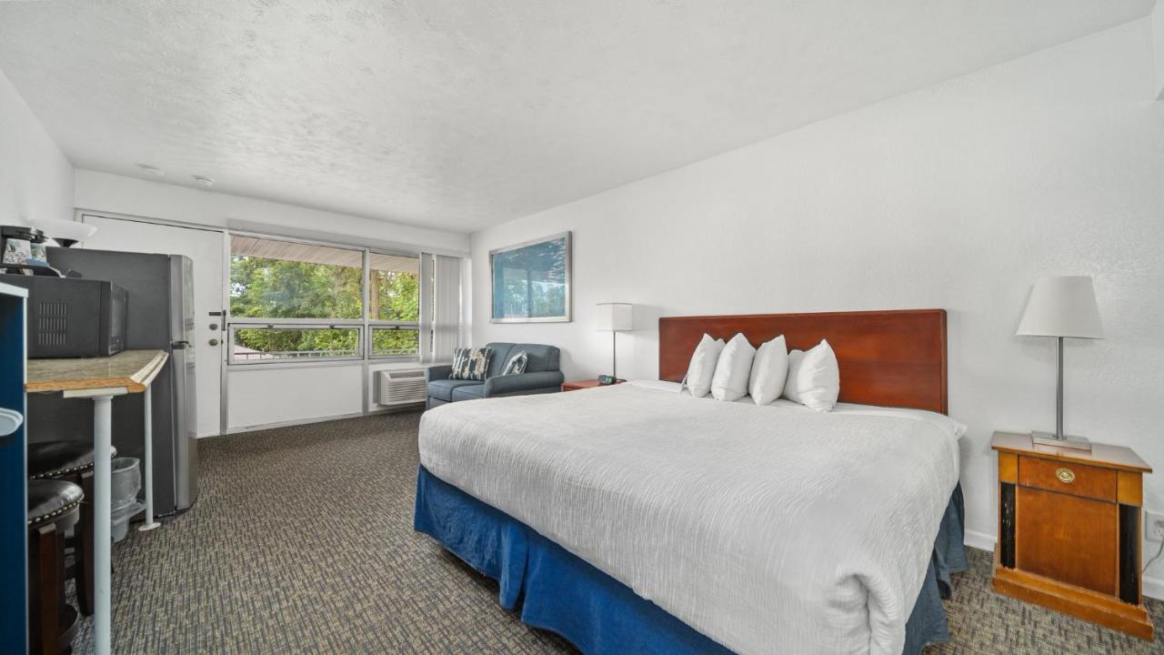 Grand Traverse Motel Traverse City Ngoại thất bức ảnh